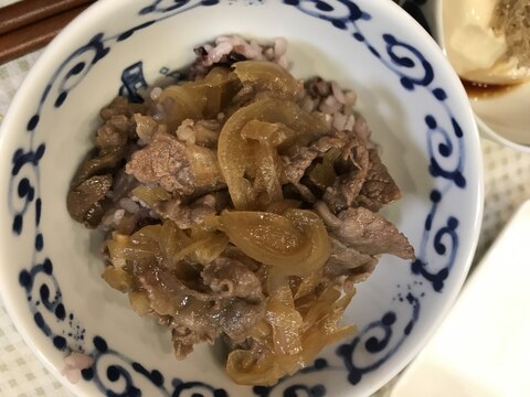 はちみつと玉ねぎの甘さ♡優しい牛丼